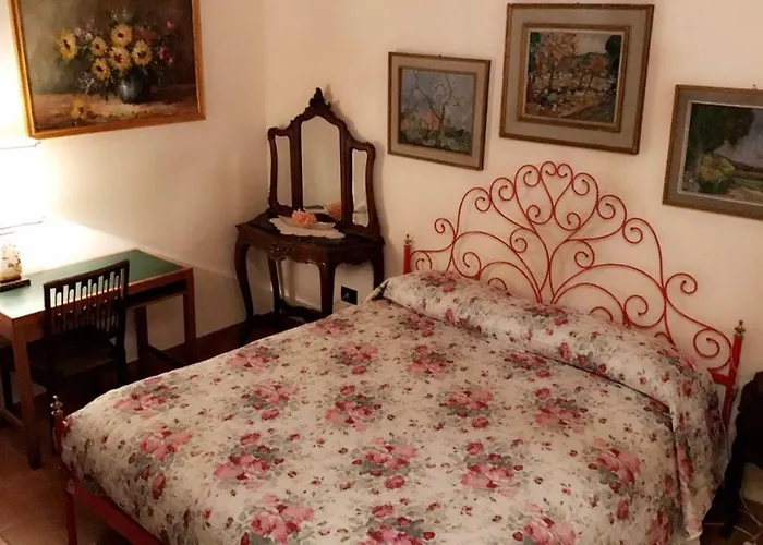 Casa Madonna Boschi בית אירוח