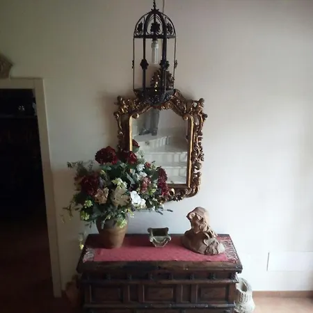 Quarto em Acomodações Particulares Casa Madonna Boschi