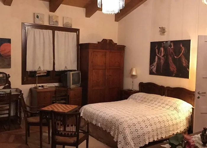 Casa Madonna Boschi *